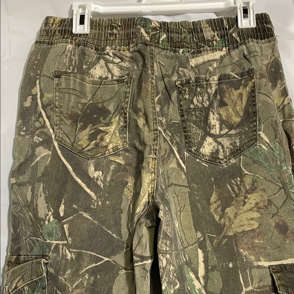 Women's Camouflage Cargo Ankle Pants - Green Beige Camo size 13 - Picture 5 of 13